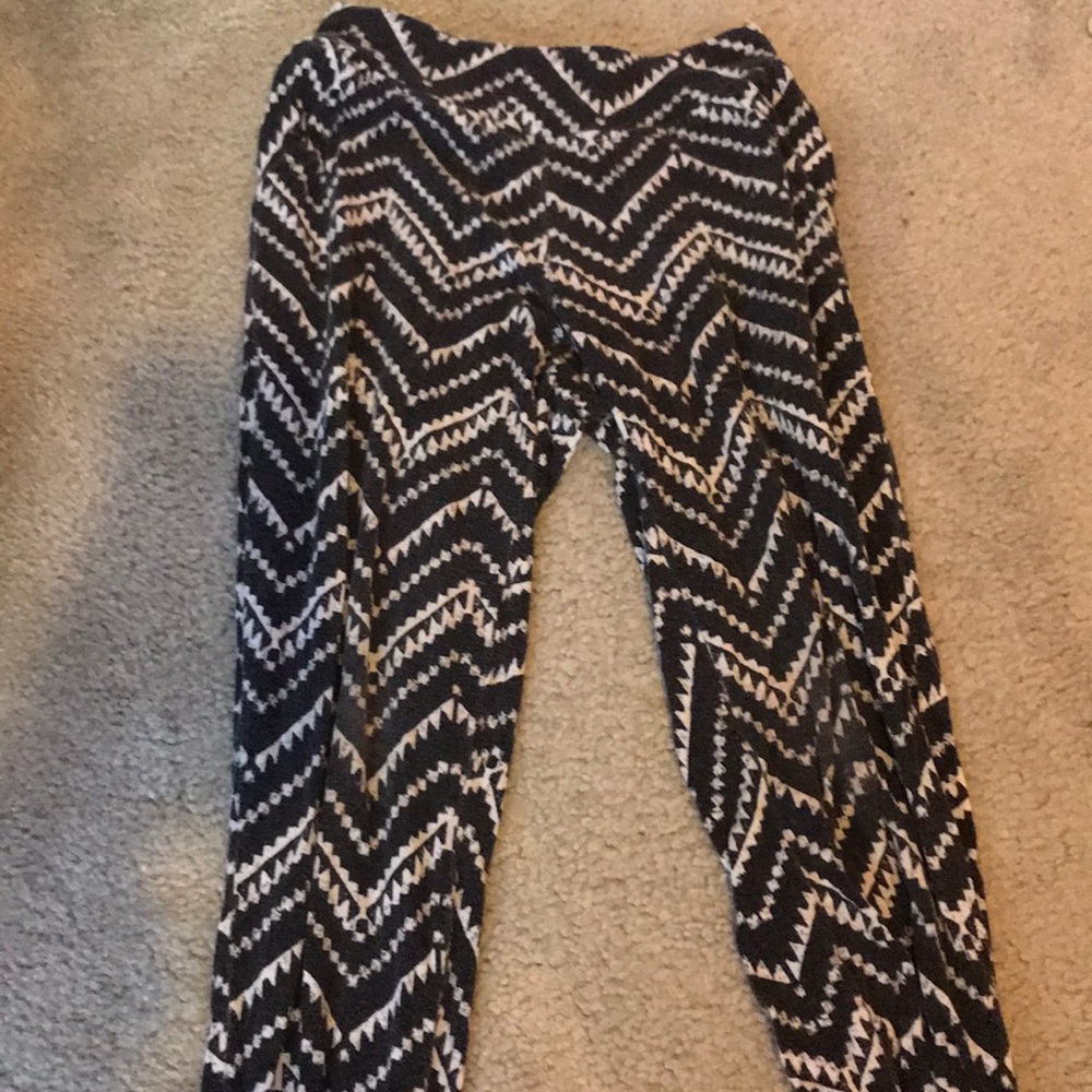 Patterned pants